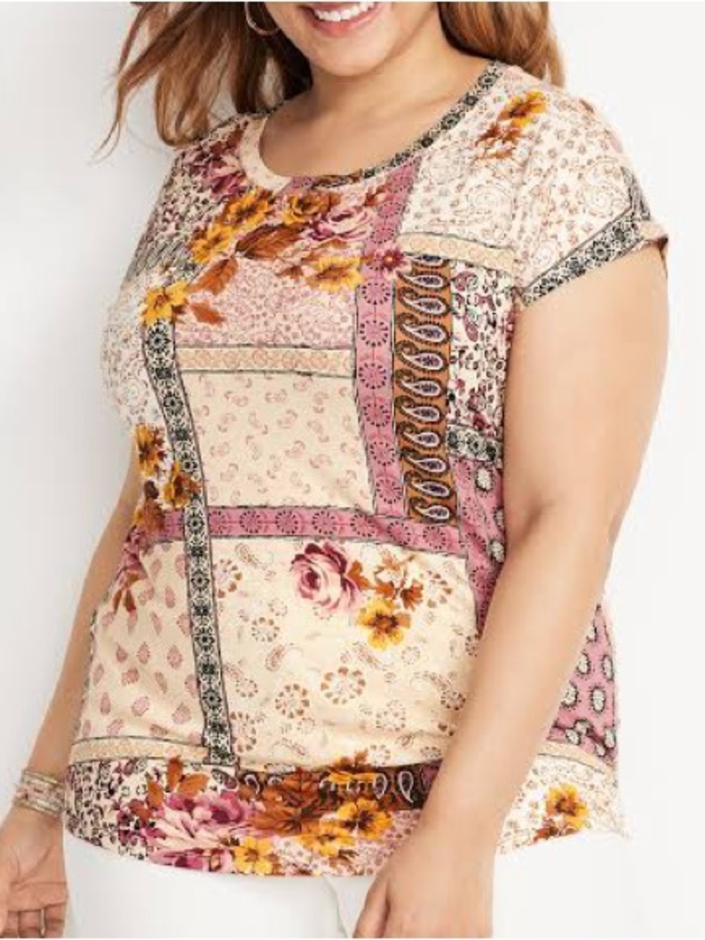 Maurice’s 24/7 Tee in a Floral & Paisley Patchwork Print Sz. XL